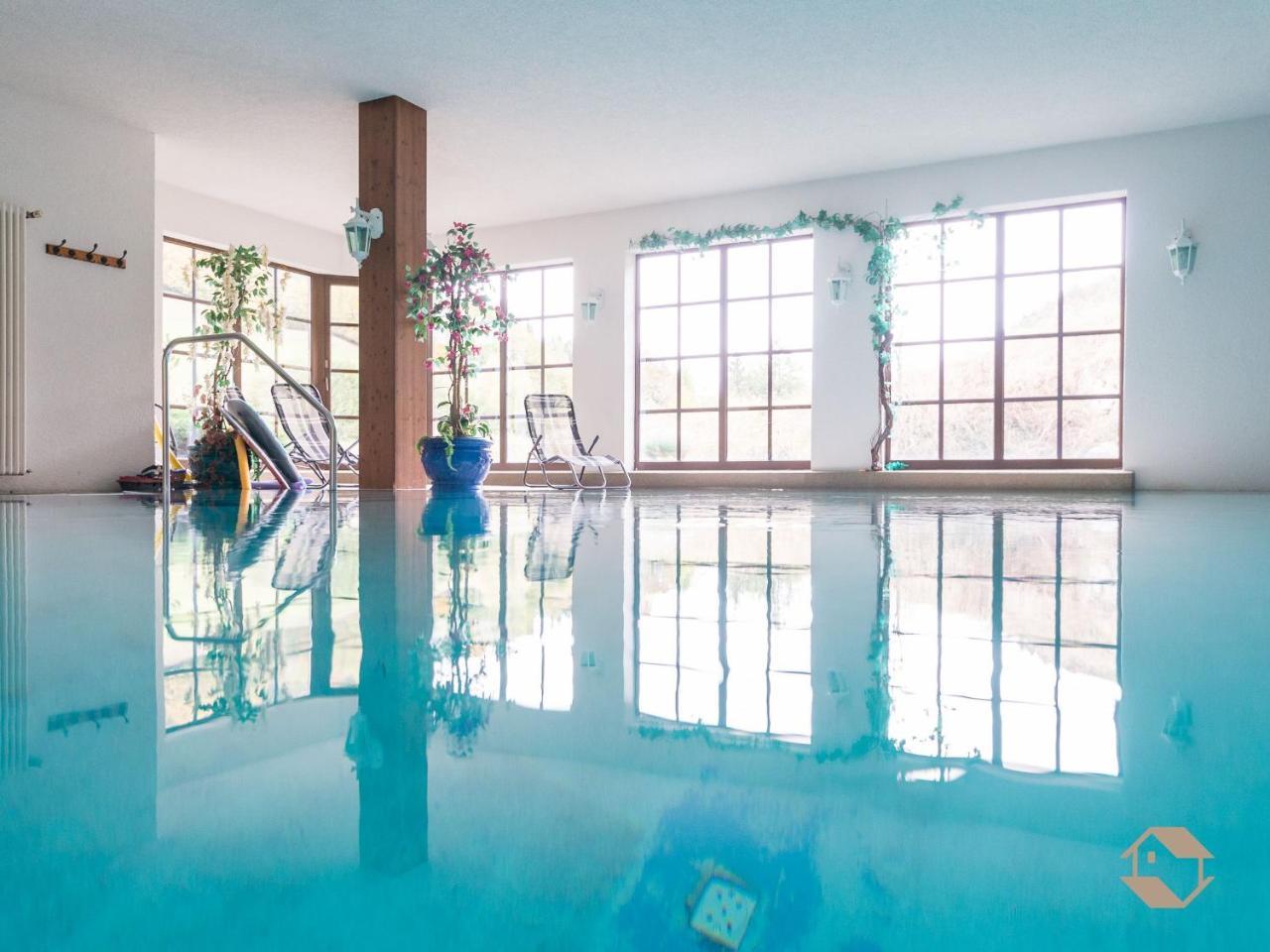 Hotel Landhaus Sonnenhof トートナウ エクステリア 写真