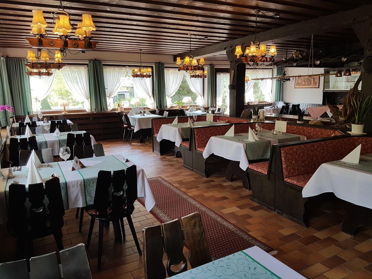 Hotel Landhaus Sonnenhof トートナウ エクステリア 写真