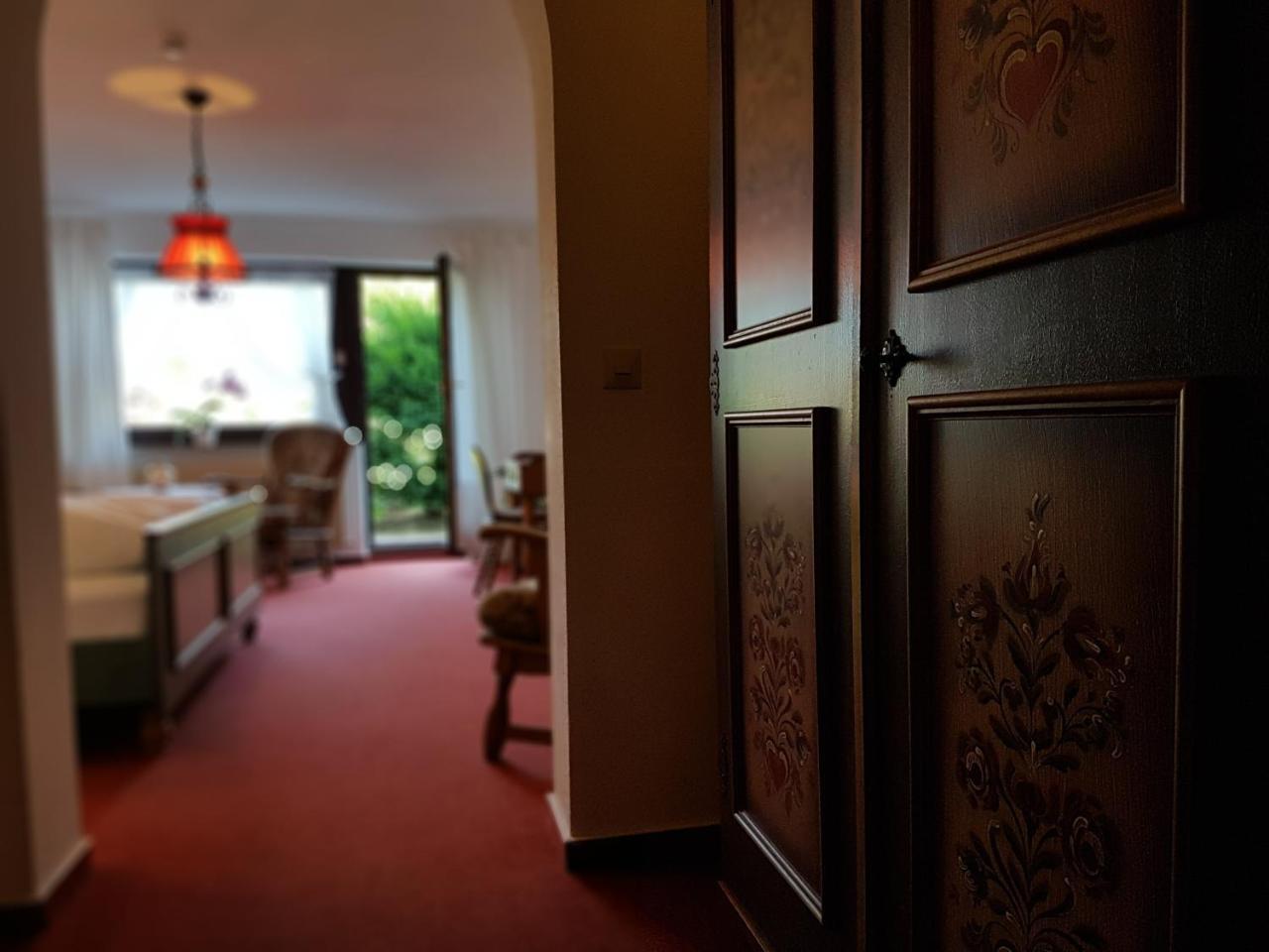 Hotel Landhaus Sonnenhof トートナウ エクステリア 写真